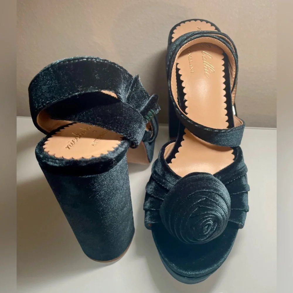 Antonio Melani x Nicola Bathie Emilia Velvet Rose Platform Dress Sandals - NWOB